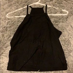 Black around the neck tanktop